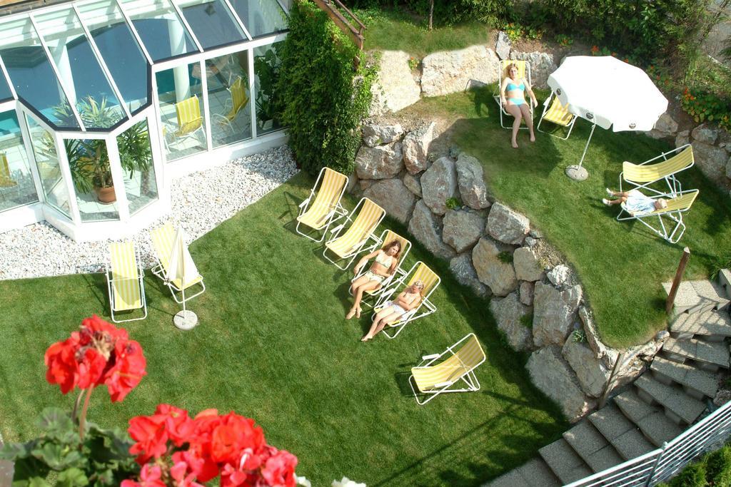 Sport Und Familienhotel Klausen Kirchberg in Tirol Instalações foto